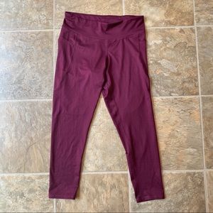 Red/Purple Athletic  Champion Cropped Leggings